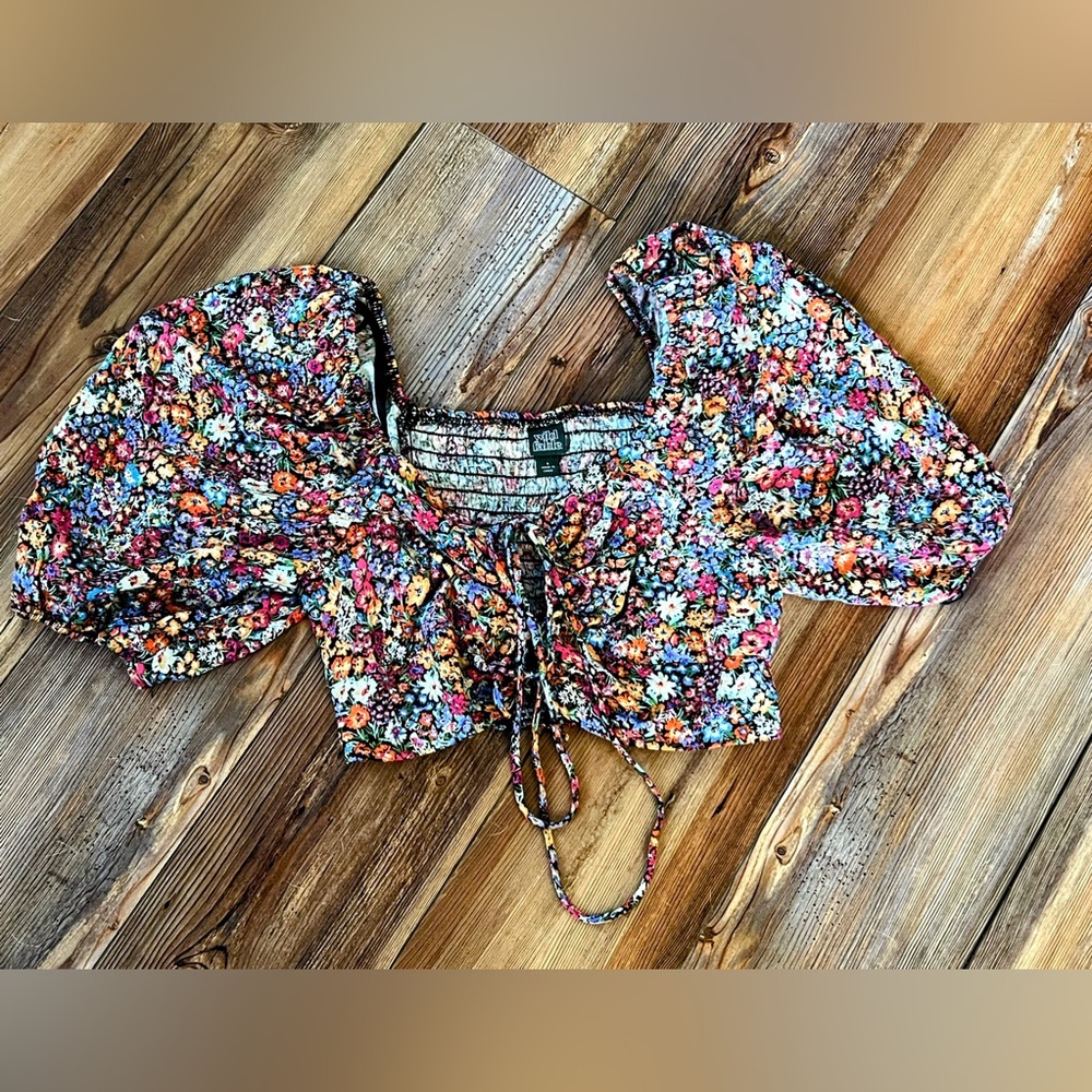 Wild Fable Women S Ditsy Floral Cutout Front Halter Puff Sleeve Crop Top
